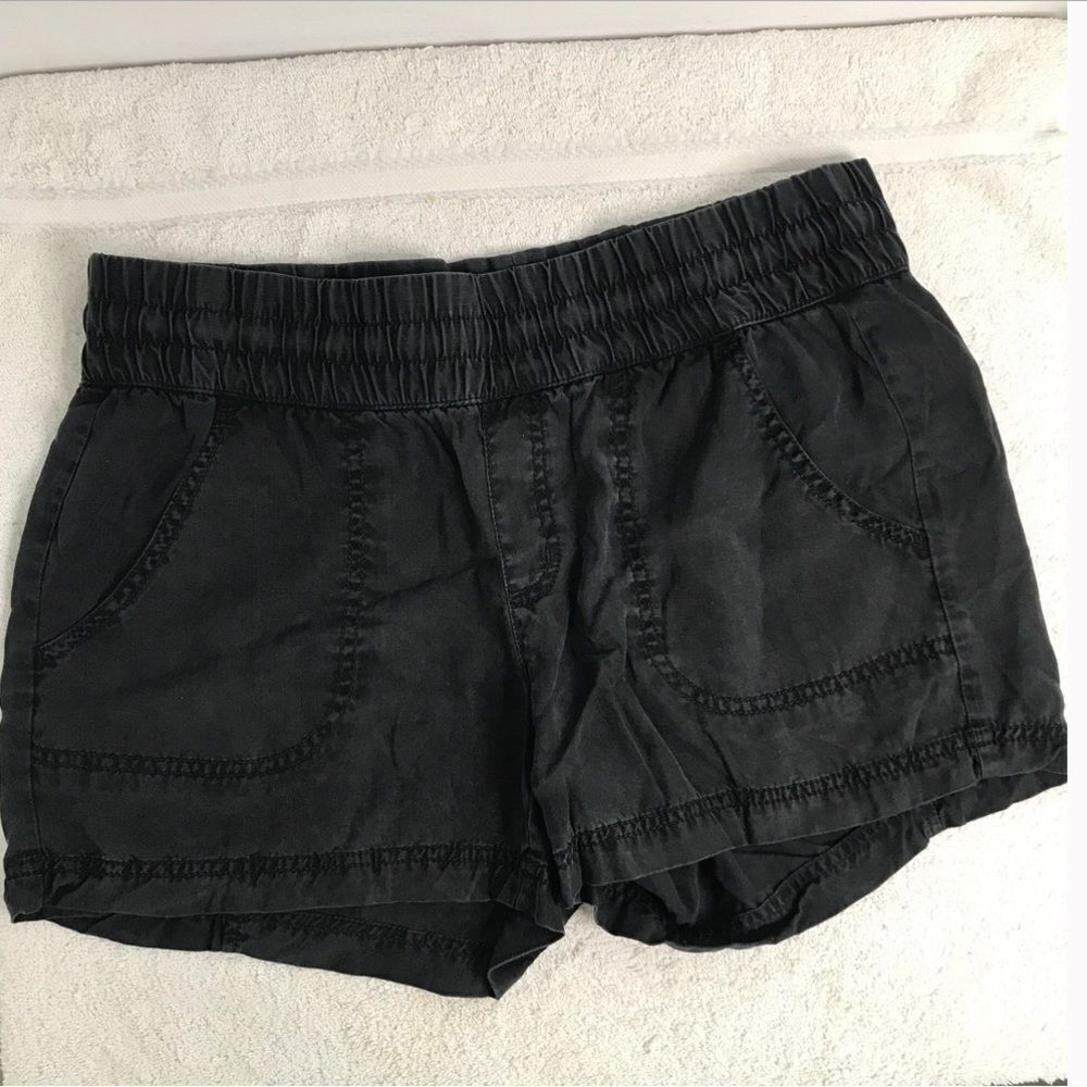 Athleta Shorts Womens 10 Black 100% Lyocell Pull On Elastic Waist Pockets Active